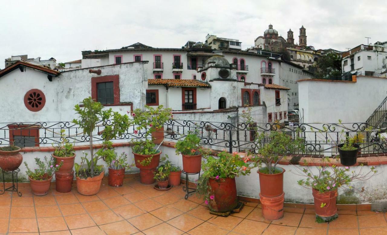 Posada Joan Sebastian Taxco de Alarcon Exterior foto